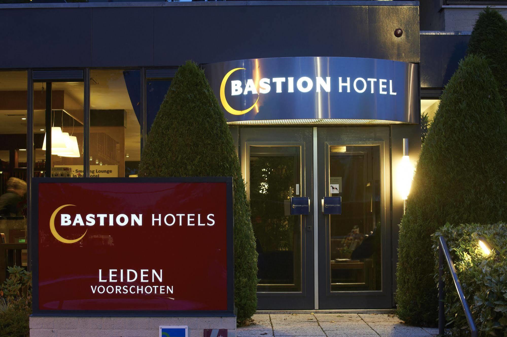 Bastion Hotel Leiden Voorschoten Екстериор снимка